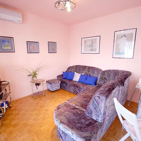 Apartment Lovric