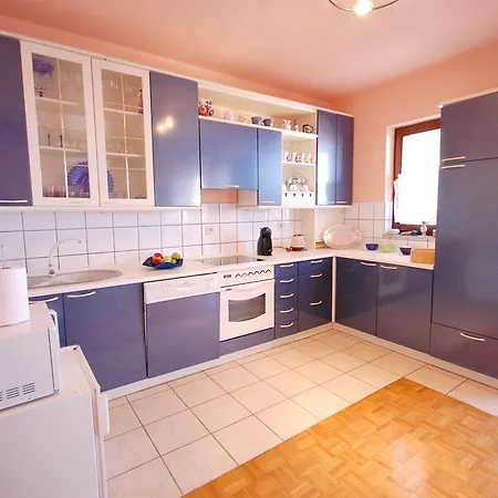 Apartment Lovric