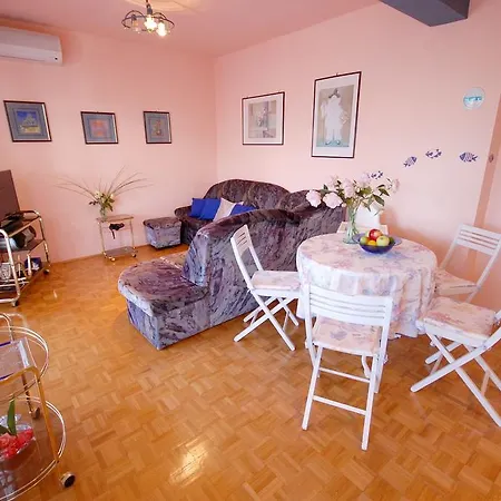 Apartment Lovric Njivice